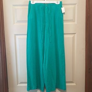 NWT.. The Cortez Cropped Pant Bermuda Green